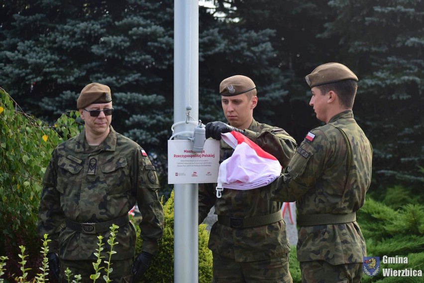  W niecodzienny sposób uczcili w Wierzbicy  102. rocznicę Bitwy Warszawskiej i Dnia Wojska Polskiego. Zobacz zdjęcia