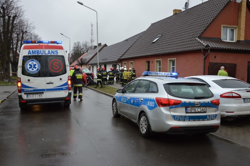 Poważny wypadek samochodowy na Mostnika w Lęborku