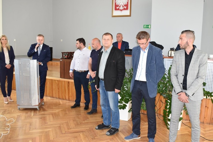 Radni i burmistrz Kłobucka pogratulowali Zniczowi