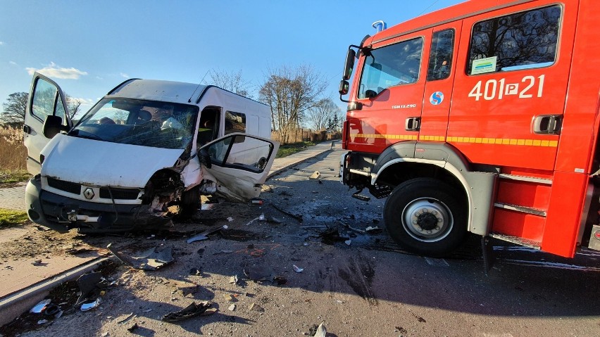 Wypadek na ul. Ofiar Gór Morzewskich w Chodzieży: W organizmie zmarłego kierowcy był alkohol [ZDJĘCIA]