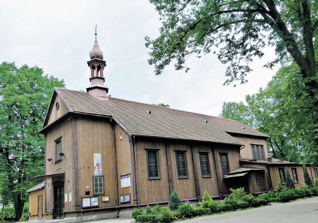 Parafia św. Józefa otrzyma 117 tys. zł na remont stropów i pokrycia dachowego dwóch kaplic.