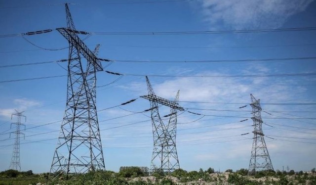 W najbliższych dniach mieszkańcy kilku miejscowości w naszym regionie muszą być przygotowani na przerwy w dostawie energii elektrycznej.

Gdzie zabraknie prądu? Sprawdźcie listę planowanych wyłączeń prądu w naszym regionie w najbliższych dniach.

Dane pochodzą ze strony internetowej Energa Operator.