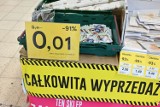 Kolejny market Tesco znika z mapy Kielc. Jeszcze kilka dni potrwa całkowita wyprzedaż towaru (ZDJĘCIA)