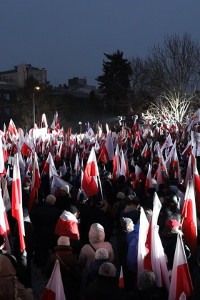 Masywny „Protest Wolnych Polaków” w Warszawie z ostródzkim akcentem (wideo/foto)