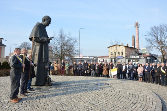W Lęborku wierni będą modlić się w czwartek, 28 września, od godziny 15 przy pomniku św. Jana Pawła II.