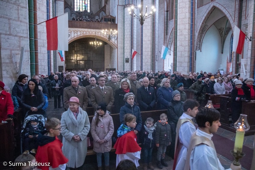 Msza w intencji Ojczyzny w stargardzkiej kolegiacie. Z okazji 101. rocznicy odzyskania niepodległości przez Polskę [ZDJĘCIA]
