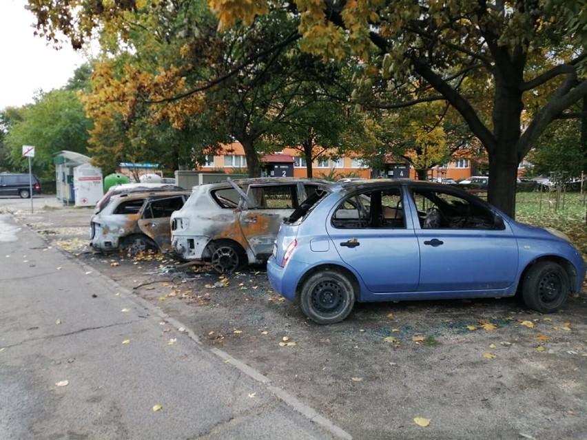 Wraki samochodów na Popowicach