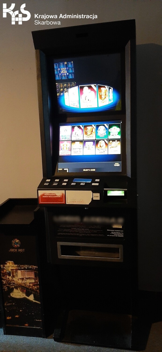 Dolny Śląsk. Skarbówka zlikwidowała nielegalne automaty do gier w kilku powiatach (SZCZEGÓŁY)