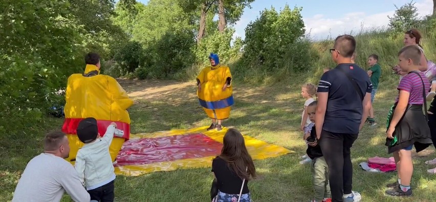 Piknik nad jeziorem Janowskim w Janówku i II zawody kajakarskie