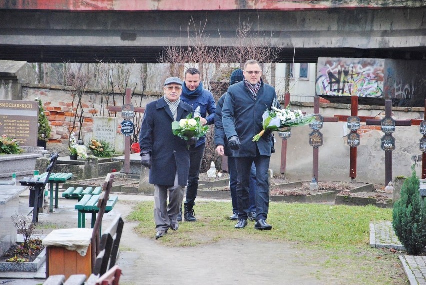 Kwiaty dla Antoine’a. To w 130. rocznicę urodzin mistrza...