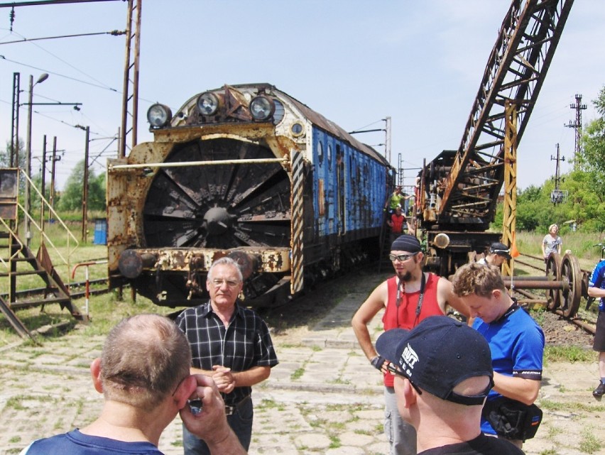 Rowerami z Sieradza do skansenu lokomotyw w Karsznicach