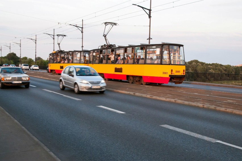 Dzisiaj dzień bez samochodu. Możemy jeździć za darmo...