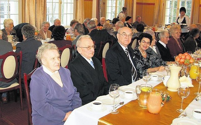 W spotkaniu wzięło udział blisko trzydzieści par