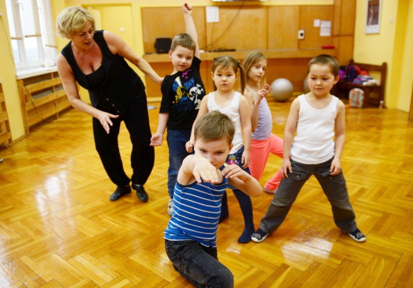 Zajęcia w Młodzieżowym Centrum Kultury i Edukacji Dom...