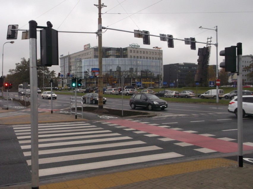 Nowe przejście dla pieszych przy placu Strzegomskim już...