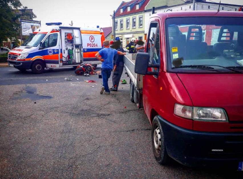 Z weekendu. Zderzenie skutera i samochodu osobowego w Żydowie