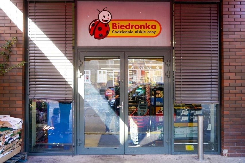 Godziny otwarcia sklepów - Biedronka...