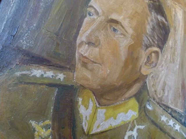 O Skarżyńskim w sieradzkim muzeum. Wystawę ozdobi portret słynnego pilota użyczony przez gimnazjum w Warcie, które nosi jego imię