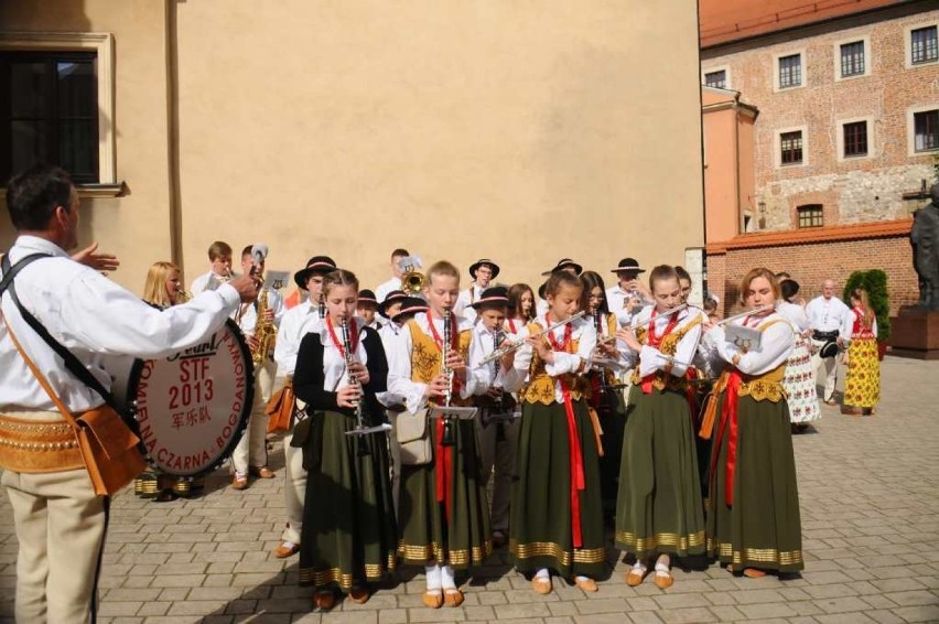 Kraków. 20 diakonów otrzymało kapłańskie święcenia [ZDJĘCIA]