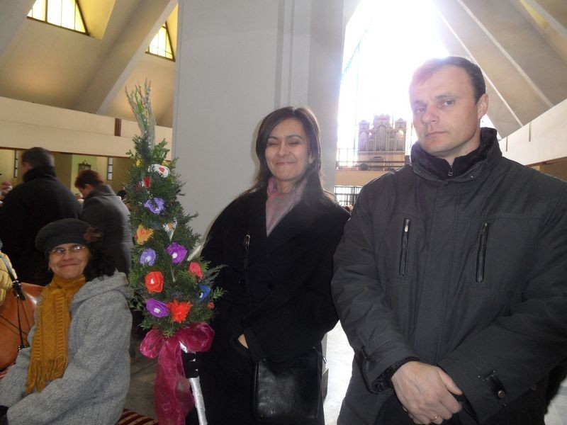 Niedziela Palmowa w Jaworznie. Święcenie palm w Kolegiacie św. Wojciecha i św. Katarzyny  [ZDJĘCIA]