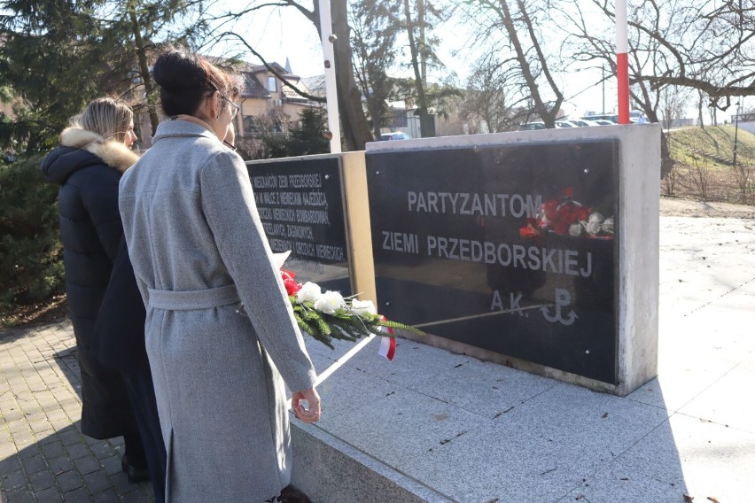 Narodowy Dzień Pamięci Żołnierzy Wyklętych w Kamieńsku i Przedborzu. ZDJĘCIA