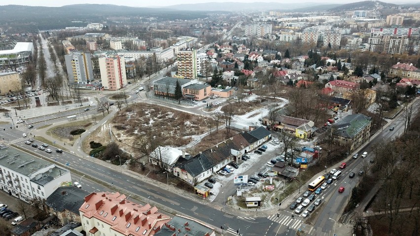 Osiedle w stylu loftów, dwór, sklep z zielonym dachem. Tak się zmieni Wzgórze Karscha, wyjątkowe miejsce w centrum Kielc