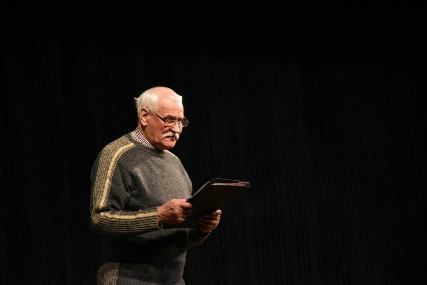 Aktorzy-seniorzy z Malborka wystawili swoją adaptację sztuki Szekspira. To część projektu Gdańskiego Teatru Szekspirowskiego