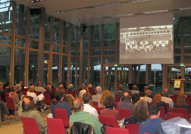 Prezentacja na temat słubickiego stadionu na międzynarodowej konferencji w Berlinie.