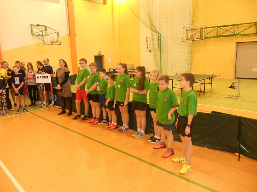 Mistrzostwa powiatu w tenisie stołowym w Ostrorogu