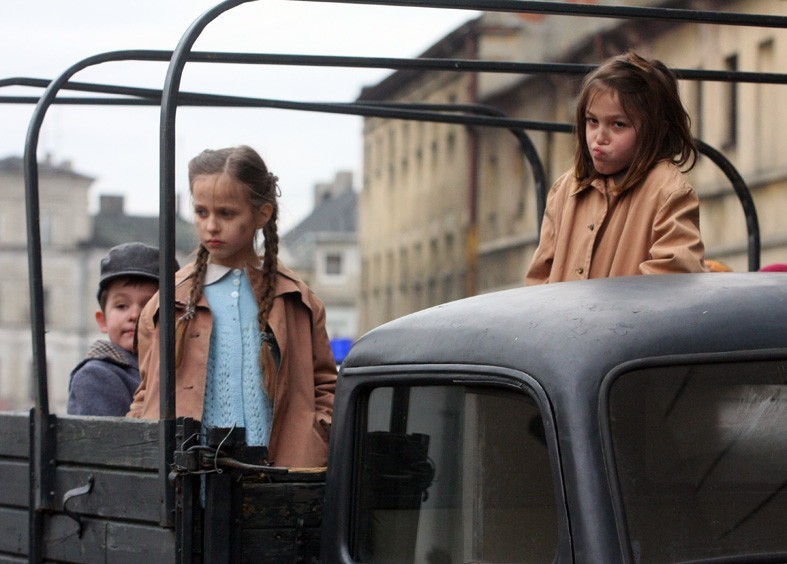 Jedna z trzech polskich premier filmu Agnieszki Holland ,,W ciemności&quot; ma się odbyć w Piotrkowie