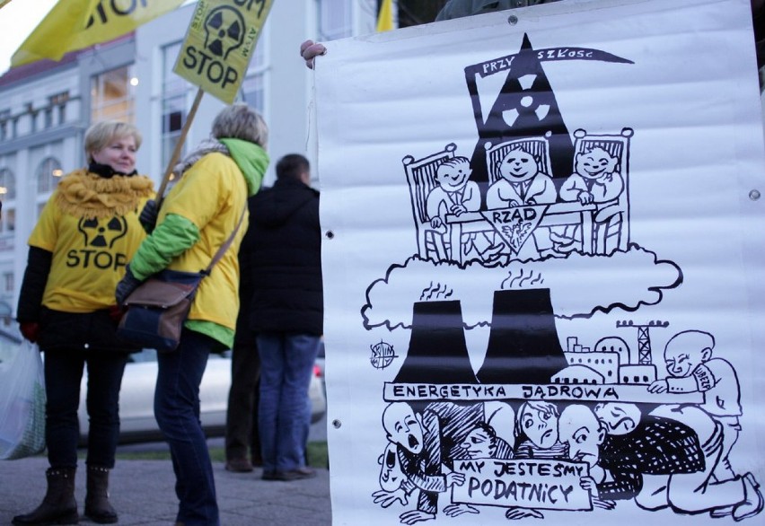 Protest przeciwko elektrowniom atomowym w Sopocie [ZDJĘCIA]