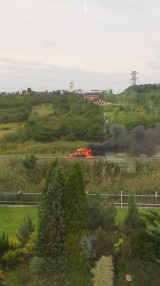 Kraków. Pożar samochodu na autostradzie A4. Wielkie korki na obwodnicy [ZDJĘCIA]