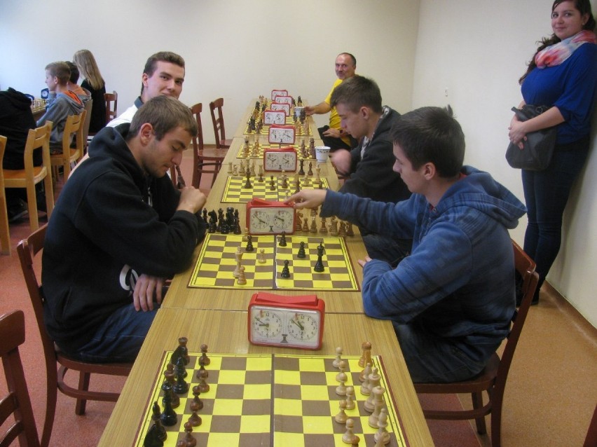 Drużynowy turniej szachowy w Złotowie