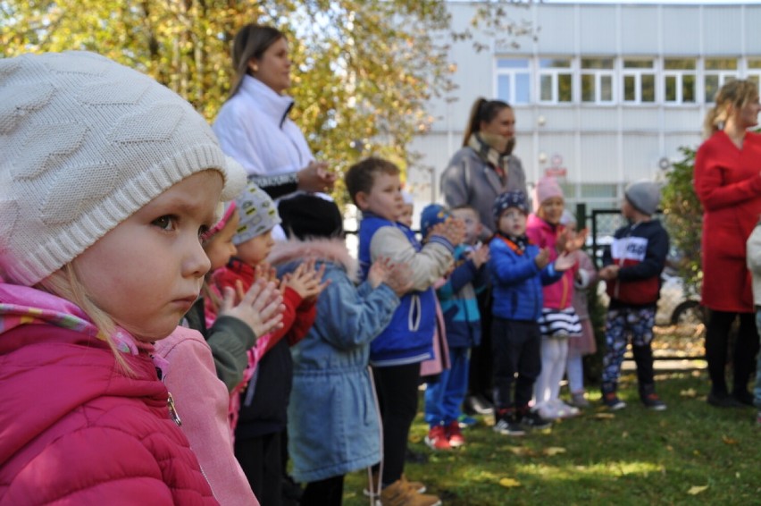 Nowy plac zabaw przy Przedszkolu nr 11 z Oddziałami Integracyjnymi w Przemyślu [ZDJĘCIA]