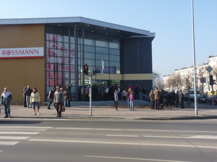Wielkie otwarcie sklepu Baszta sieci POLOmarket w Radomsku [ZDJĘCIA]