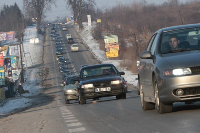 W sobotę 28 stycznia krakowscy kierowcy jadąc 30-40 km/godz., ...