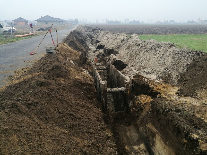 Rozpoczęła się budowa kanalizacji sanitarnej w Starym Oleścu