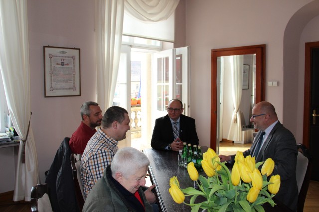 Ukraińcy z Majdanu z wizytą u burmistrza Pszczyny.