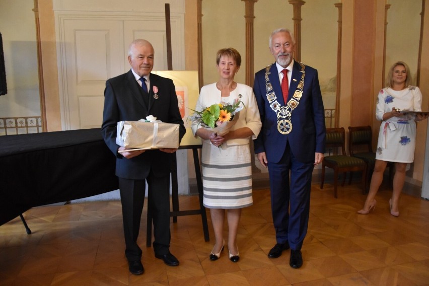 Kolejne pary z Wejherowa otrzymały Medale Róży  „Za Długoletnie Pożycie Małżeńskie”