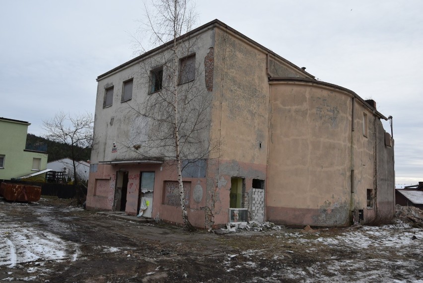 Rozbiórka dawnego kina Marynarz. Czy obiekt zyska nowe życie? [zdjęcia]