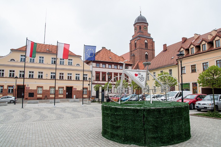 Jedną z proponowanych inwestycji jest postawienie 3 punktów...