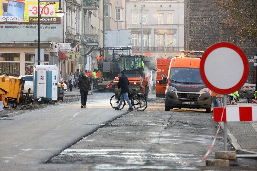 Legnica: Remontowana ulica Chojnowska będzie przejezdna jeszcze przed świętami