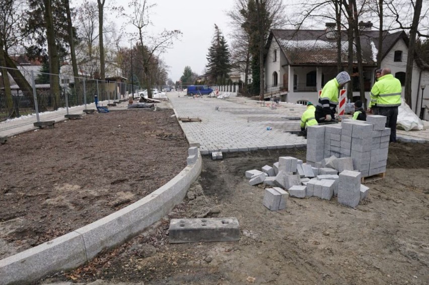 Koszt przebudowy ulicy w Zdroju szacowany jest na ok. 26 mln...