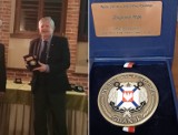 Jubileusz 100 – lecia żeglarstwa. Zbigniew Ptak nagrodzony Medalem 100 – lecia Żeglarstwa Polskiego
