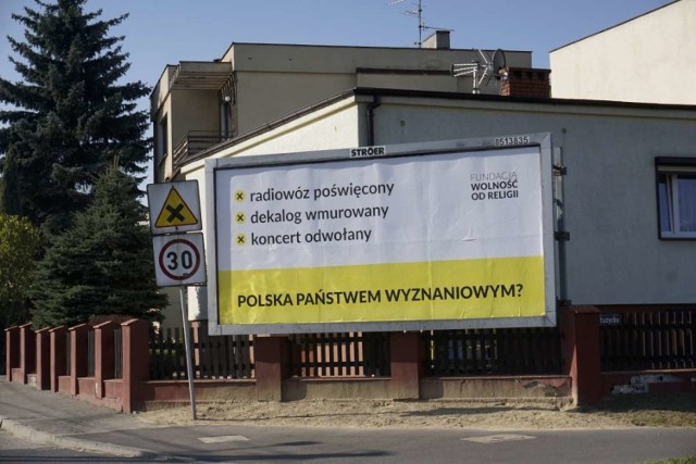W Poznaniu pojawiły się w sumie trzy takie billboardy.