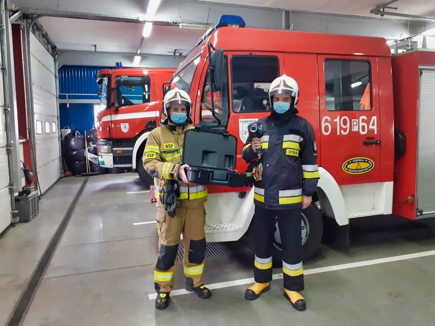 OSP Zaniemyśl: strażacy ochotnicy otrzymali kamerę...