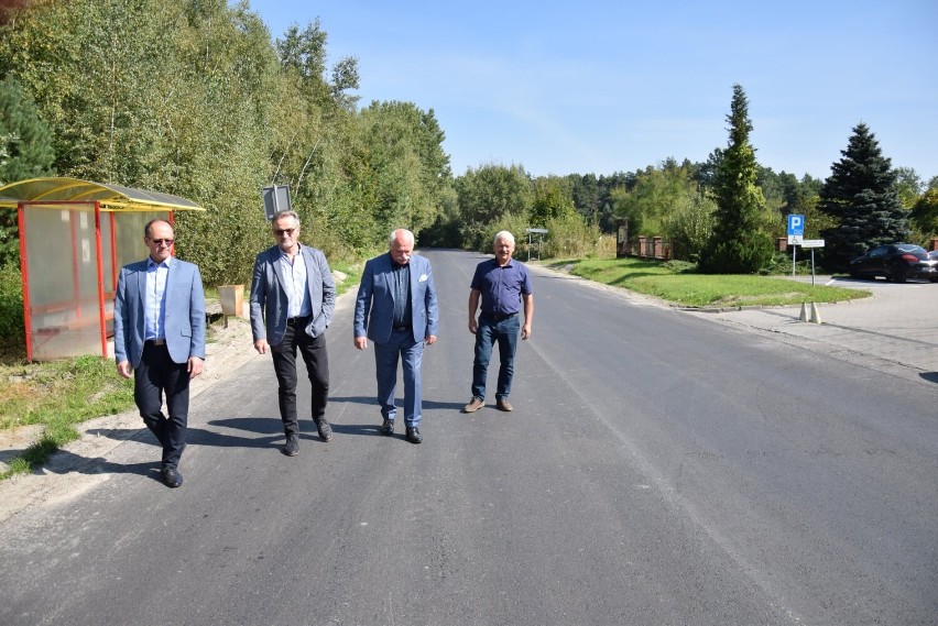 Starosta chełmski sprawdził stan dróg powiatowych w gminie Ruda-Huta. Zobacz zdjęcia