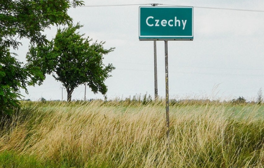 Czechy – wieś w powiecie świdnickim w gminie Jaworzyna...