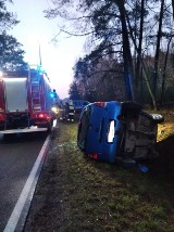 Brudzeń Duży. Wypadek w Izabelinie. Rannych przewieziono do szpitala [ZDJĘCIA]