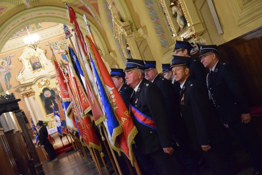 Pielgrzymka strażaków województwa łódzkiego do sanktuarium w Zduńskiej Woli